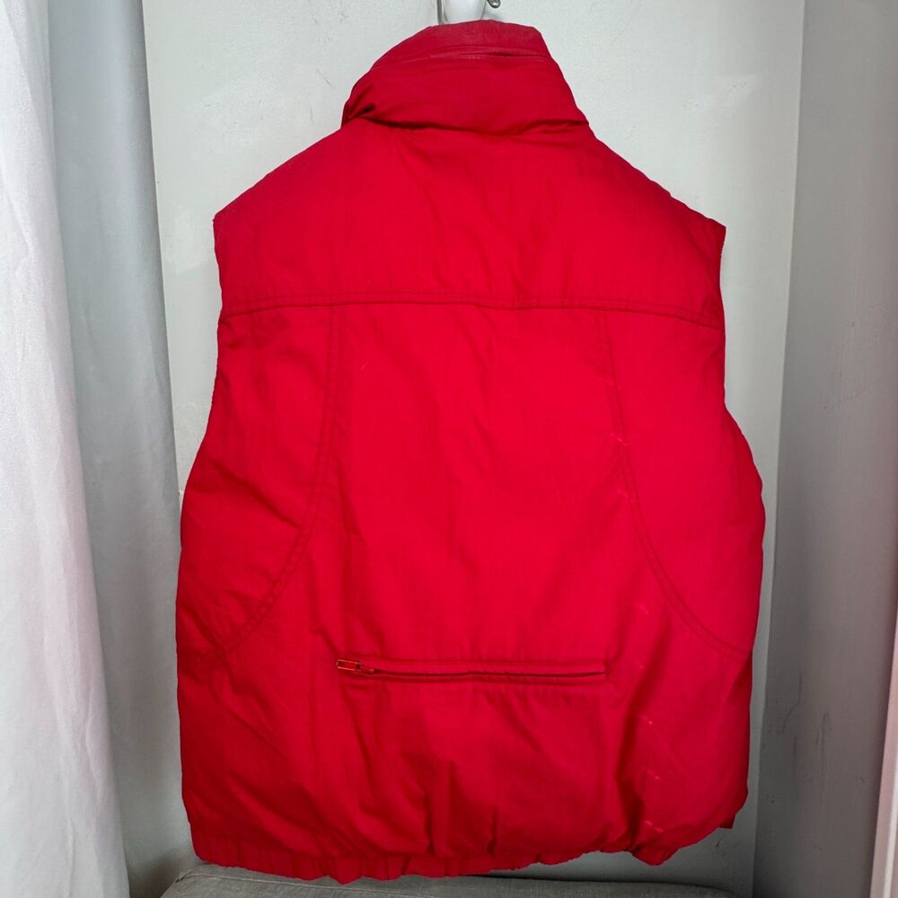 The Company Store Red Down Puffer Vest Medium Zip Snap Nylon Lined - Picture 6 of 10